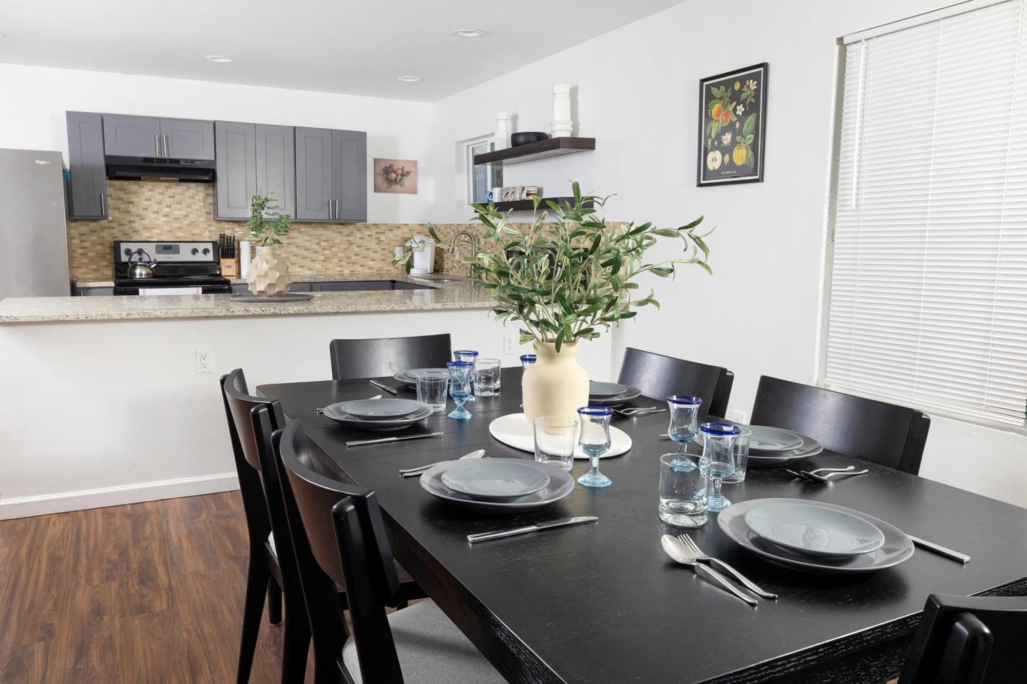 Charming Dreamy Close To Downtown Sa San Antonio