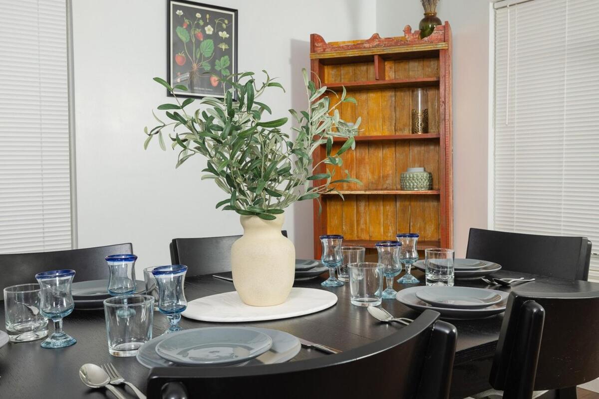 Holiday home Charming Dreamy Close To Downtown Sa *